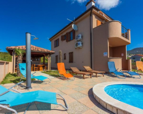Family house with swimming pool